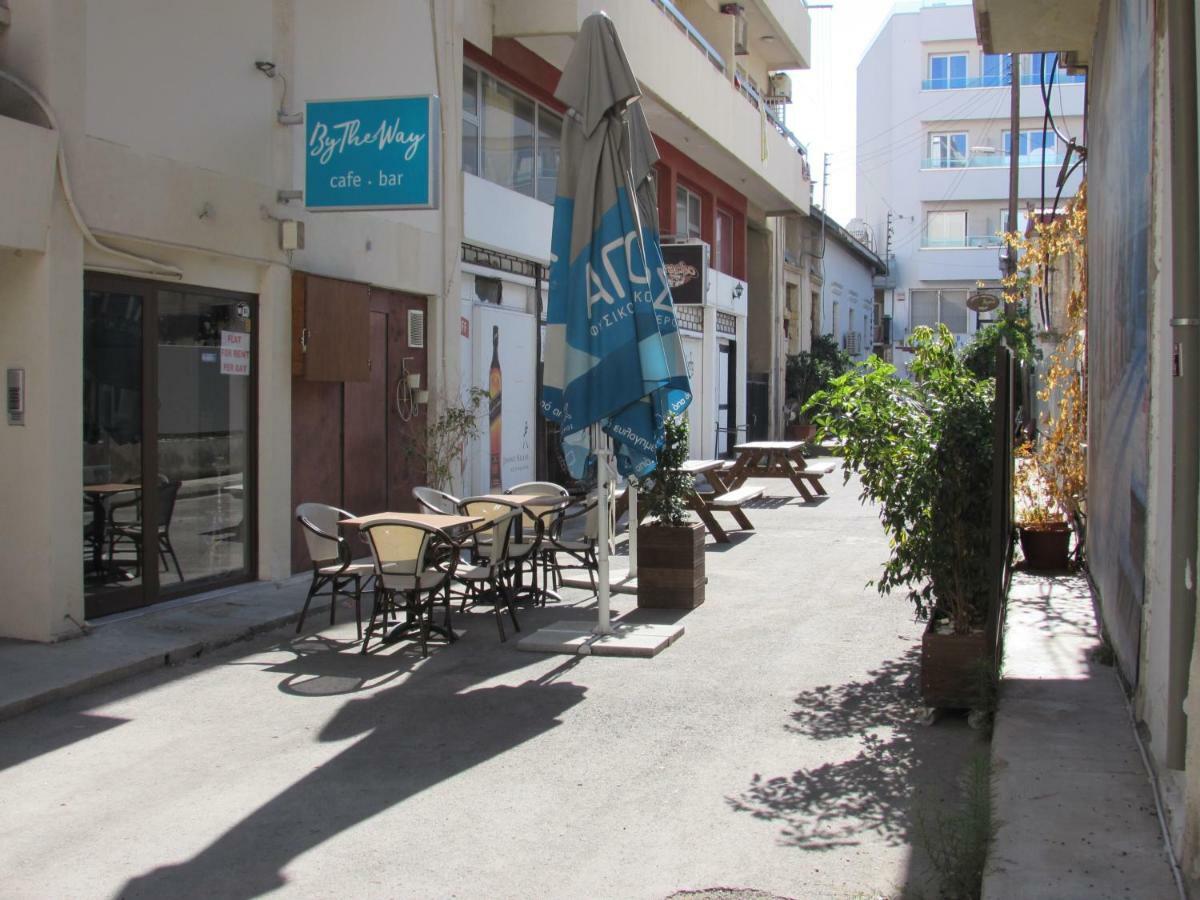Gregorys Holiday Apartment Larnaca Ngoại thất bức ảnh