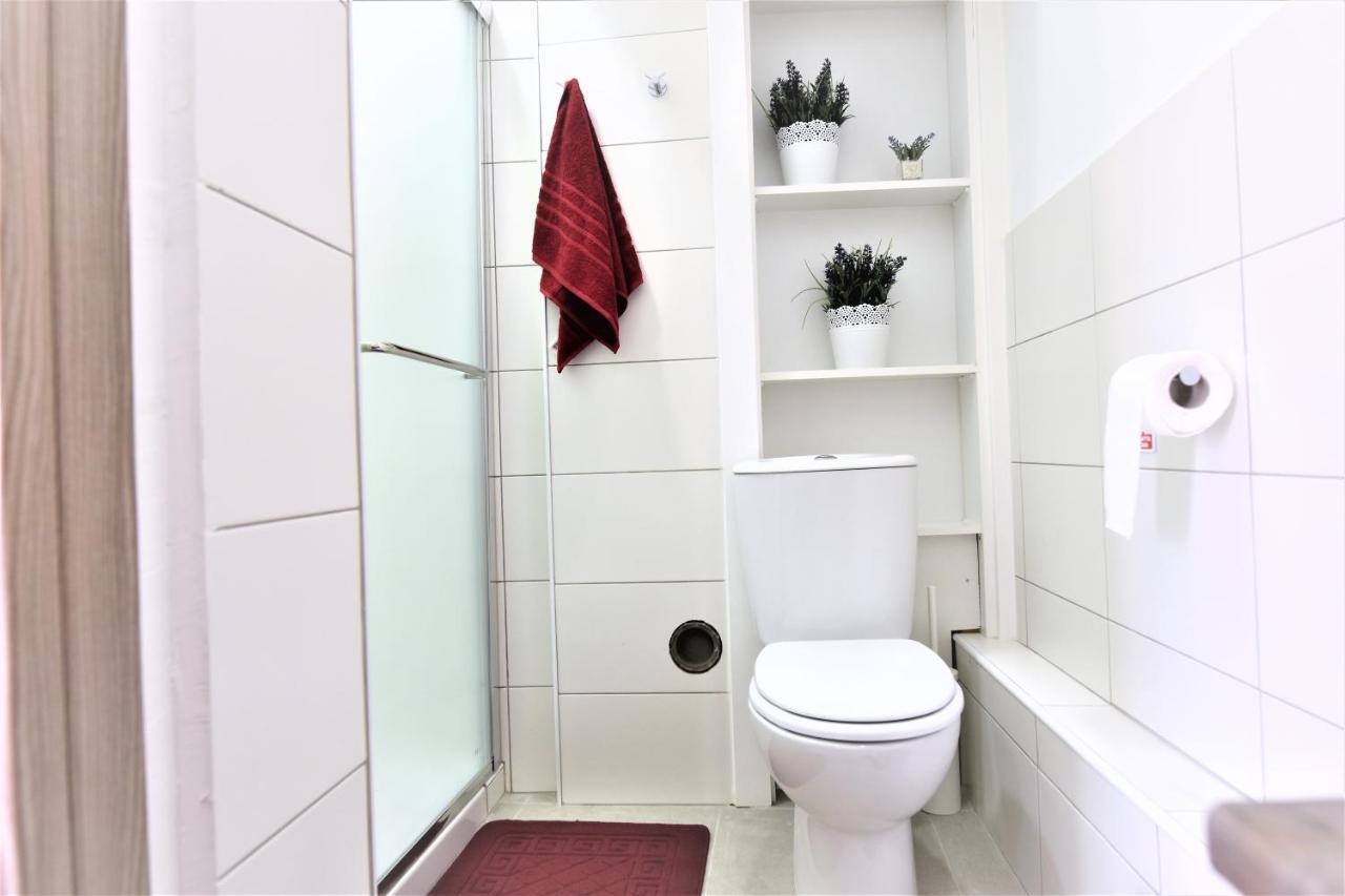 Gregorys Holiday Apartment Larnaca Ngoại thất bức ảnh