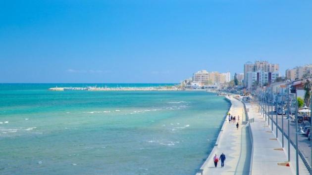 Gregorys Holiday Apartment Larnaca Ngoại thất bức ảnh